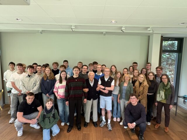 Zeitzeugengespräch mit Albrecht Weinberg – Begegnung gegen das Vergessen